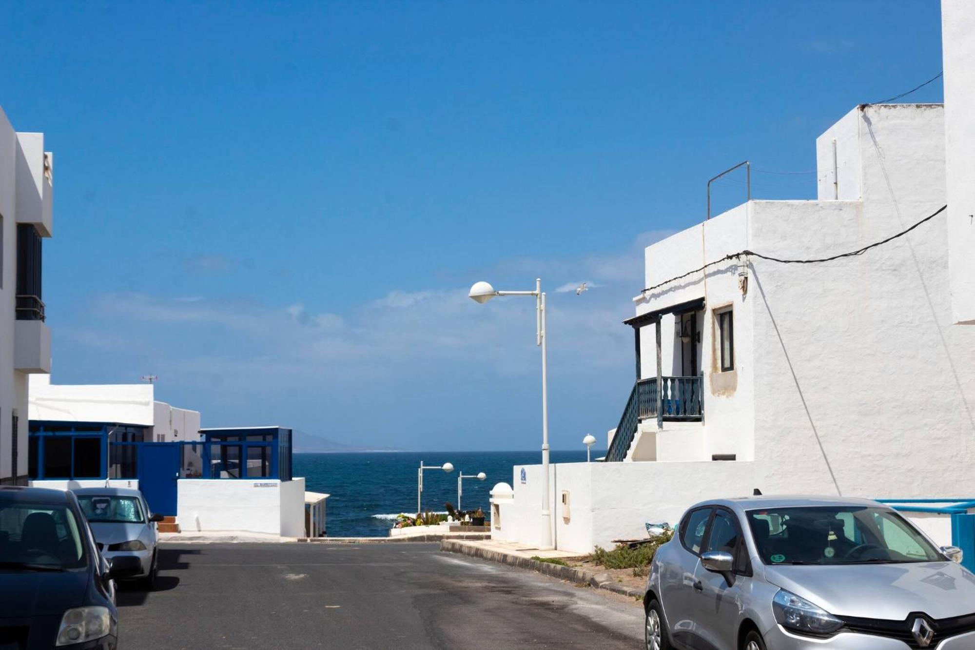 Hotel Casa Bianca Caleta De Famara Esterno foto