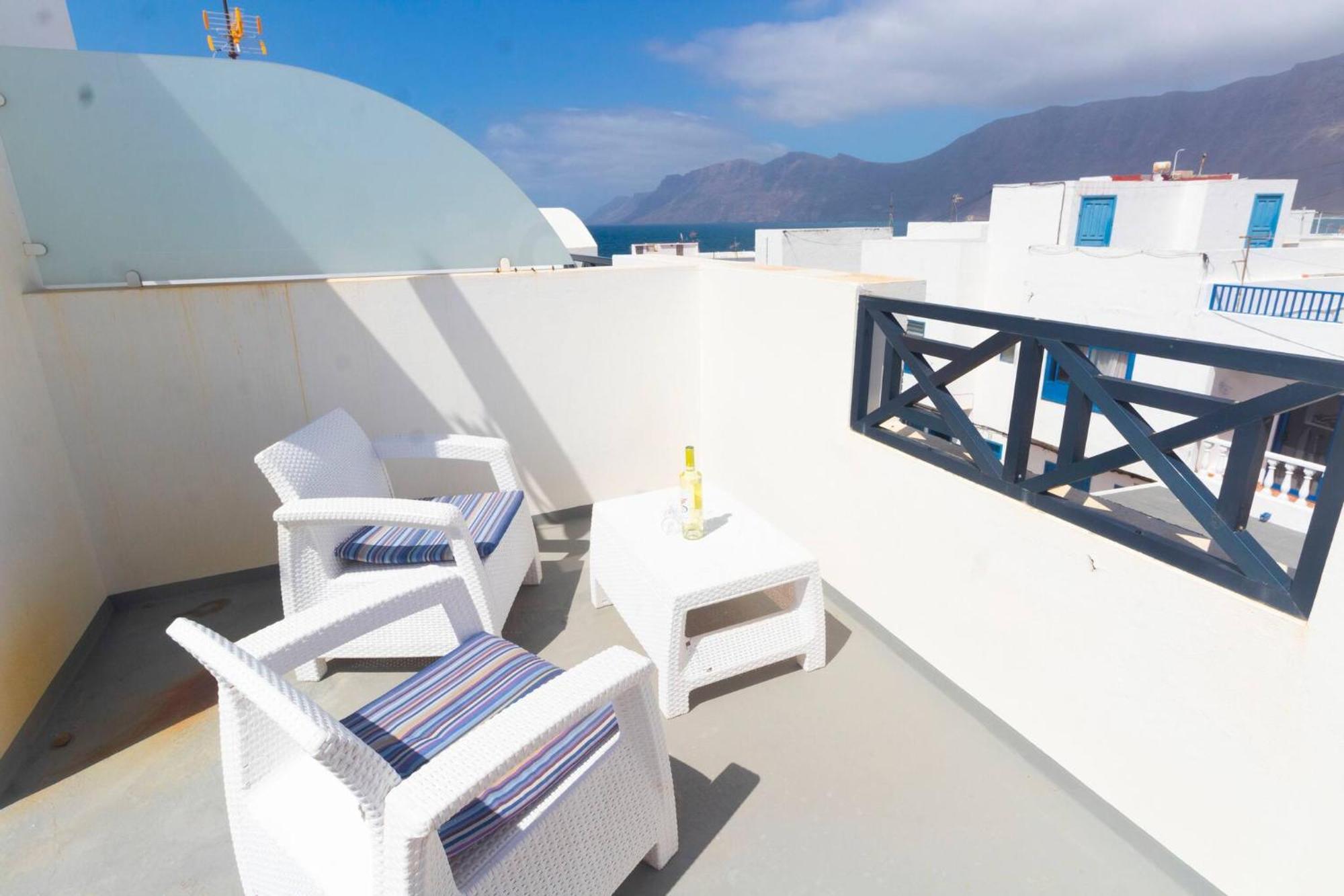 Hotel Casa Bianca Caleta De Famara Esterno foto