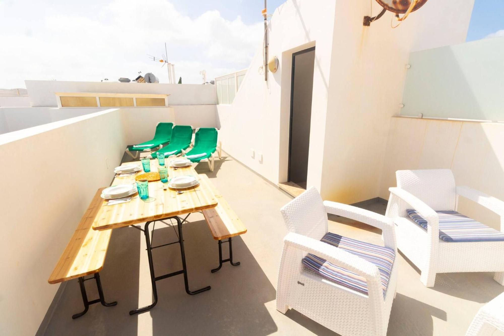 Hotel Casa Bianca Caleta De Famara Esterno foto
