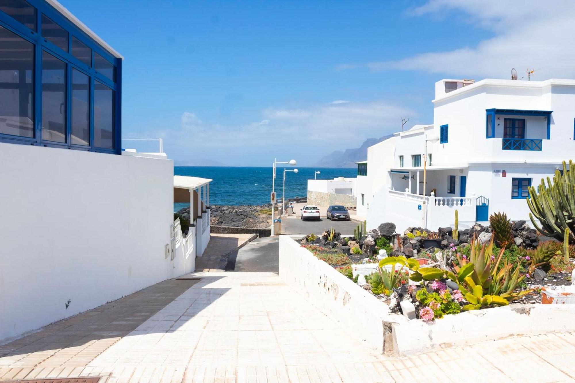 Hotel Casa Bianca Caleta De Famara Esterno foto